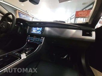 2017 Jaguar XF Premium - miniatura 19