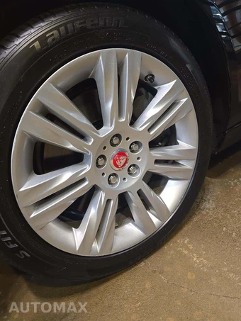 2017 Jaguar XF Premium - miniatura 22