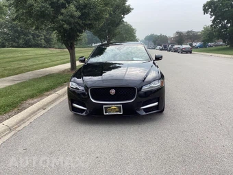 2017 Jaguar XF R-Sport - miniatura 2