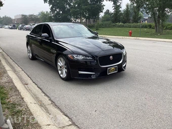 2017 Jaguar XF R-Sport - miniatura 3