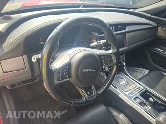 2017 Jaguar XF S – miniatura 10
