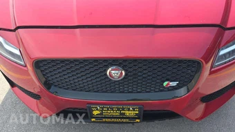 2017 Jaguar XF S – miniatura 33