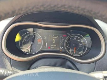2017 Jeep Cherokee Altitude Edition - miniatura 9