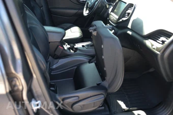2017 Jeep Cherokee High Altitude Edition - miniatura 10