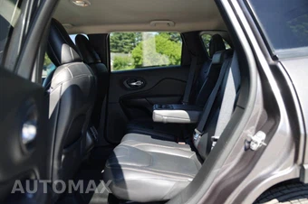 2017 Jeep Cherokee High Altitude Edition - miniatura 15
