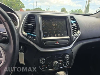 2017 Jeep Cherokee L Plus Edition - miniatura 10