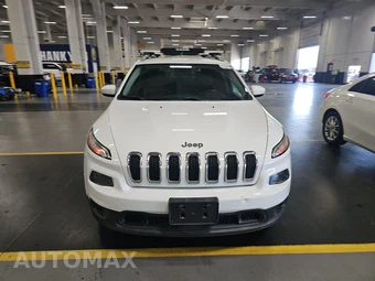 2017 Jeep Cherokee Latitude – miniatura 2