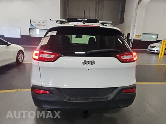 2017 Jeep Cherokee Latitude – miniatura 5