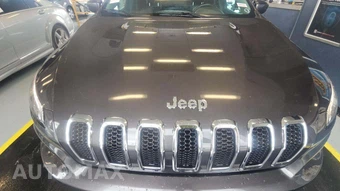 2017 Jeep Cherokee Latitude – miniatura 25