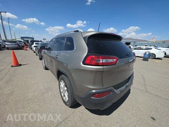 2017 Jeep Cherokee Latitude – miniatura 6