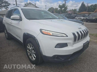 2017 Jeep Cherokee Latitude – miniatura 4