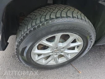 2017 Jeep Cherokee Latitude - miniatura 10