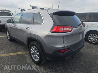 2017 Jeep Cherokee Latitude - miniatura 6