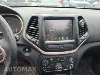 2017 Jeep Cherokee Limited – miniatura 10