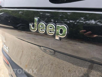 2017 Jeep Cherokee Limited – miniatura 20