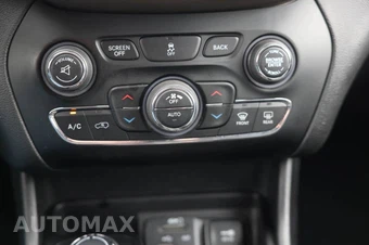2017 Jeep Cherokee Limited - miniatura 25