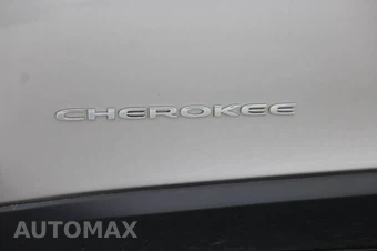 2017 Jeep Cherokee Limited - miniatura 32