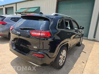 2017 Jeep Cherokee Overland - miniatura 3