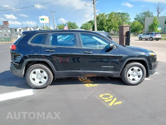 2017 Jeep Cherokee Sport – miniatura 5
