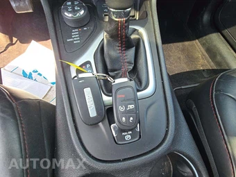 2017 Jeep Cherokee Trailhawk - miniatura 8