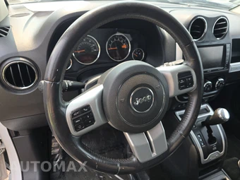 2017 Jeep Compass High Altitude Edition – miniatura 10