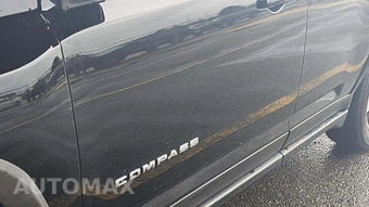 2017 Jeep Compass High Altitude Edition – miniatura 36