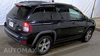 2017 Jeep Compass High Altitude Edition – miniatura 4