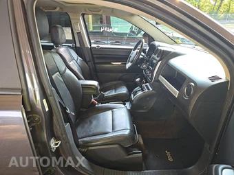 2017 Jeep Compass High Altitude Edition – miniatura 8