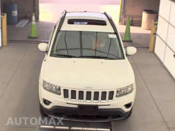 2017 Jeep Compass High Altitude Edition – miniatura 2