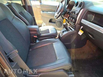 2017 Jeep Compass Latitude – miniatura 18