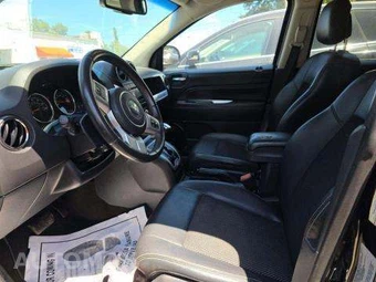 2017 Jeep Compass Latitude – miniatura 6