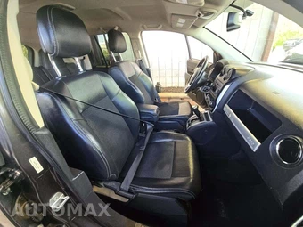 2017 Jeep Compass Latitude – miniatura 18