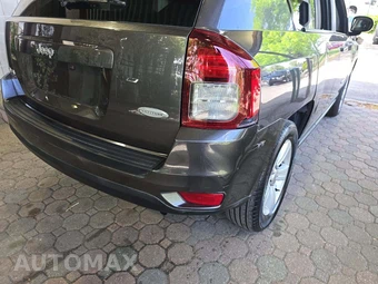 2017 Jeep Compass Latitude – miniatura 24