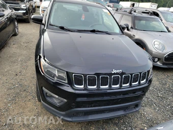 2017 Jeep Compass Latitude - miniatura 2