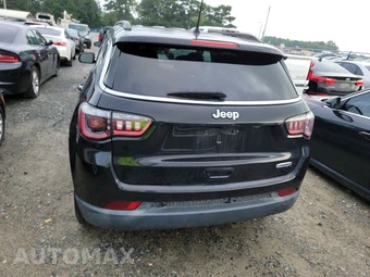 2017 Jeep Compass Latitude - miniatura 5