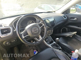 2017 Jeep Compass Latitude – miniatura 11