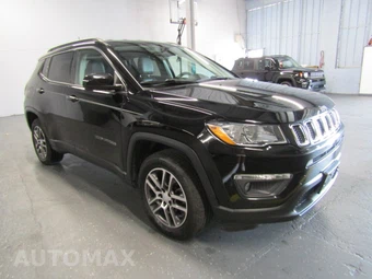 2017 Jeep Compass Latitude – miniatura 3