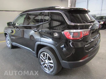 2017 Jeep Compass Latitude – miniatura 4