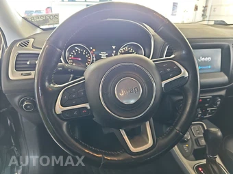 2017 Jeep Compass Latitude – miniatura 10