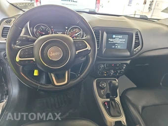 2017 Jeep Compass Latitude – miniatura 11