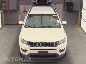 2017 Jeep Compass Latitude – miniatura 2