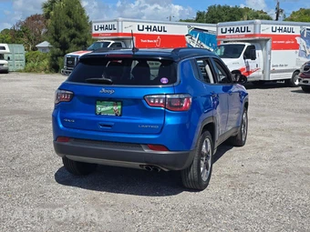 2017 Jeep Compass Limited - miniatura 3