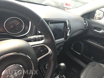 2017 Jeep Compass Limited – miniatura 11