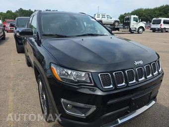 2017 Jeep Compass Limited – miniatura 3