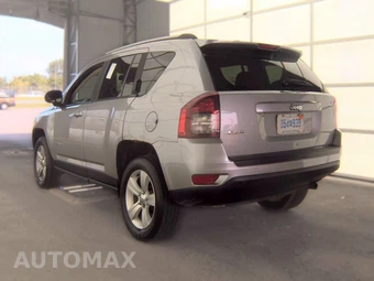 2017 Jeep Compass Sport – miniatura 6