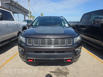 2017 Jeep Compass Trailhawk - miniatura 2