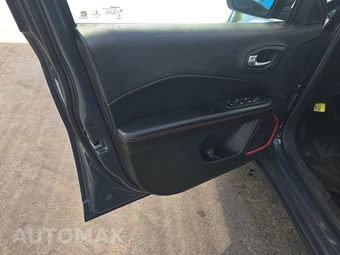 2017 Jeep Compass Trailhawk – miniatura 9