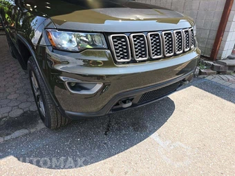 2017 Jeep Grand Cherokee 75th Anniversary Edition - miniatura 21