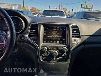2017 Jeep Grand Cherokee Altitude Edition - miniatura 11