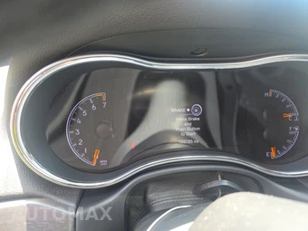 2017 Jeep Grand Cherokee Altitude Edition - miniatura 12
